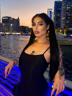 Aleks escort in Rome