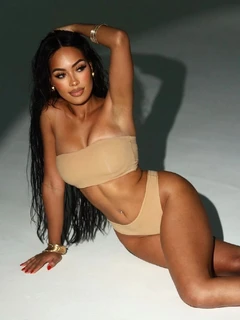 Cassie escort in Rome