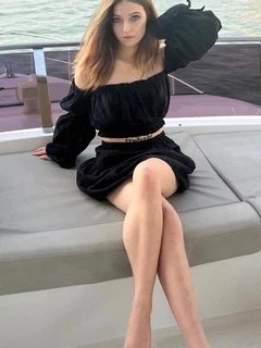 Evelyn escort in Rome