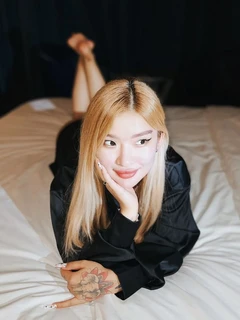 Kim escort in Turin