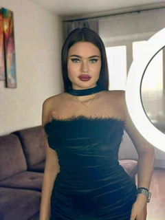 Lana escort in Naples
