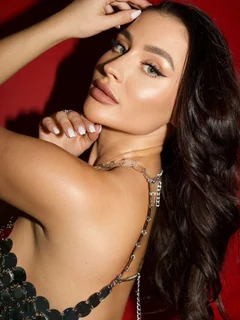 Lisa escort in Naples