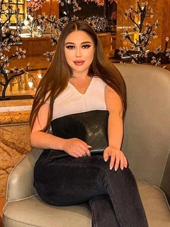  Liya escort in Turin