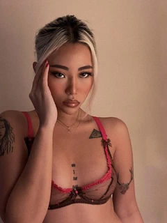 Rosie escort in Turin