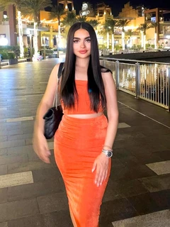 Vika escort in Turin