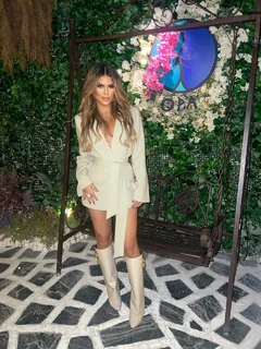 Virginia escort in Milan