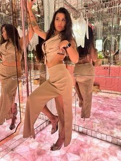 Yasmin escort in Naples